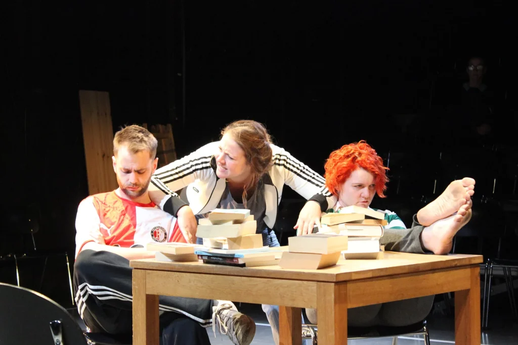 Theater Rampös Soll mir lieber Goya den Schlaf rauben als irgendein Arschloch!